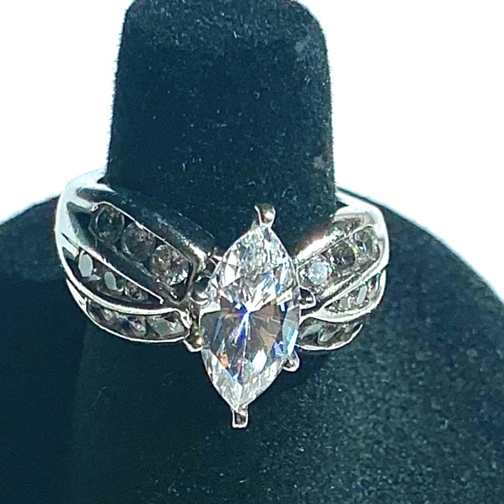 Marquise Diamonique SS  Ring. 1 1/2 ct. . Gorgeous. Antique